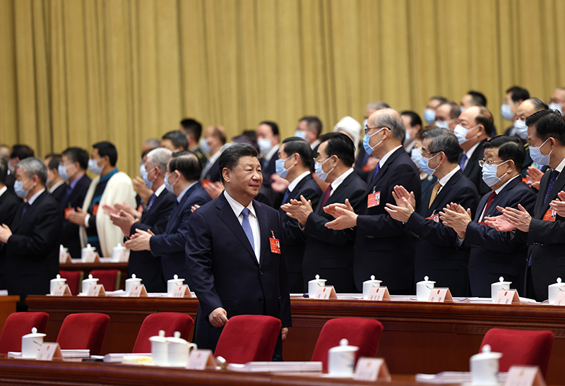 3月5日,第十三届全国人民代表大会第五次会议在北京人民大会堂开幕。这是习近平步入会场。新华社记者 王晔 摄